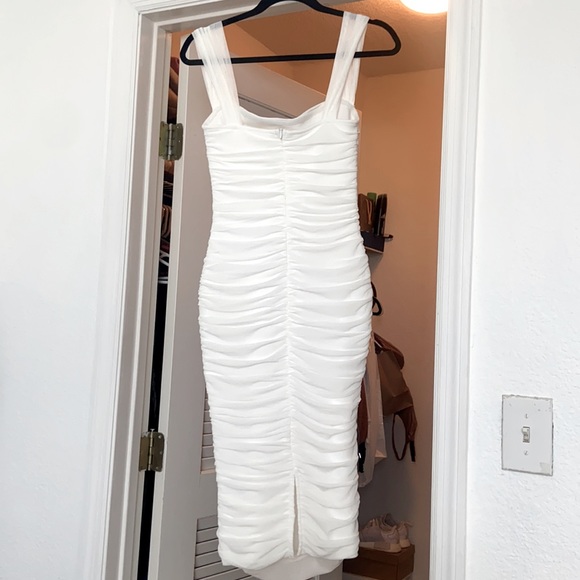NEVER WORN white cocktail dress! - Picture 2 of 3